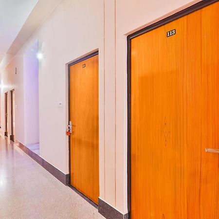 Fabhotel Shree Venkatesh Nileyam Ayodhya Екстер'єр фото