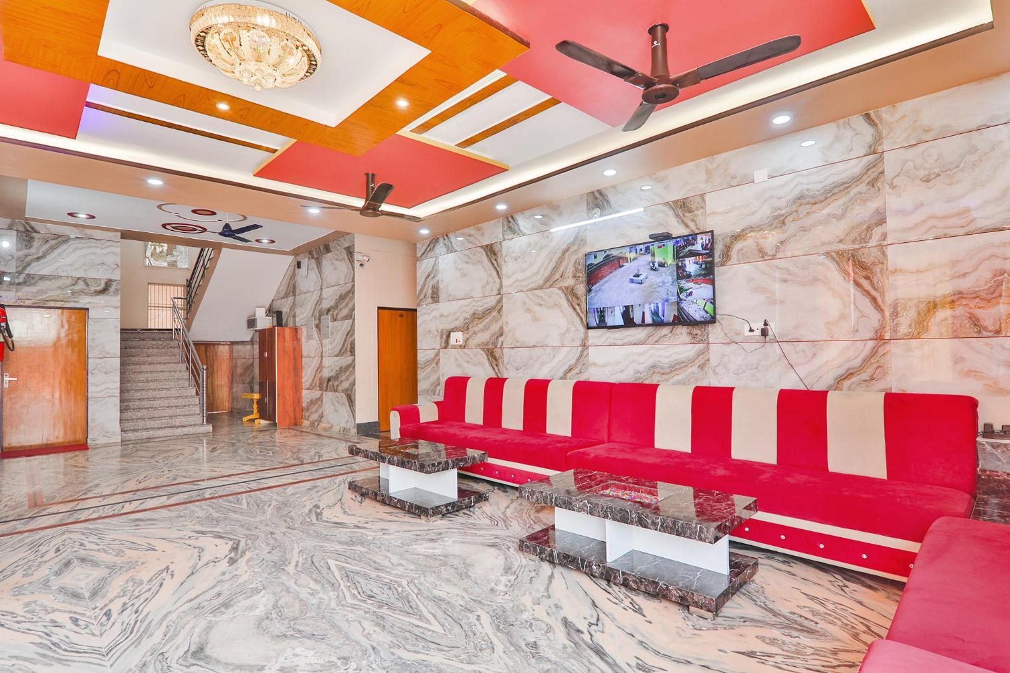 Fabhotel Shree Venkatesh Nileyam Ayodhya Екстер'єр фото